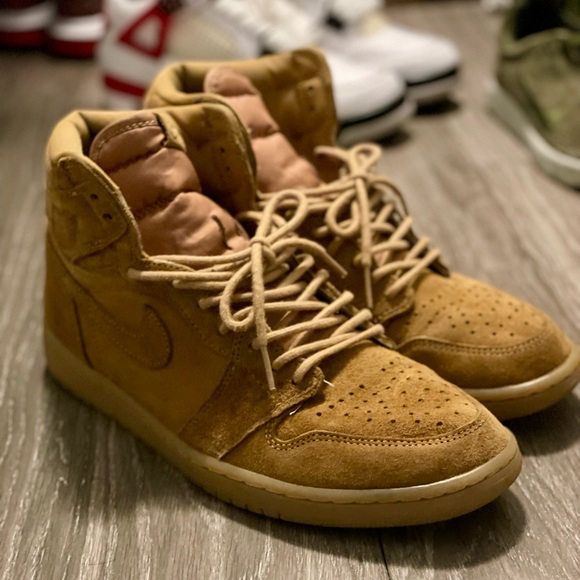 Air Jordan 1 Wheat - VNDS, No OG box. VERY clean with that interesting color. - Picture 6 of 9